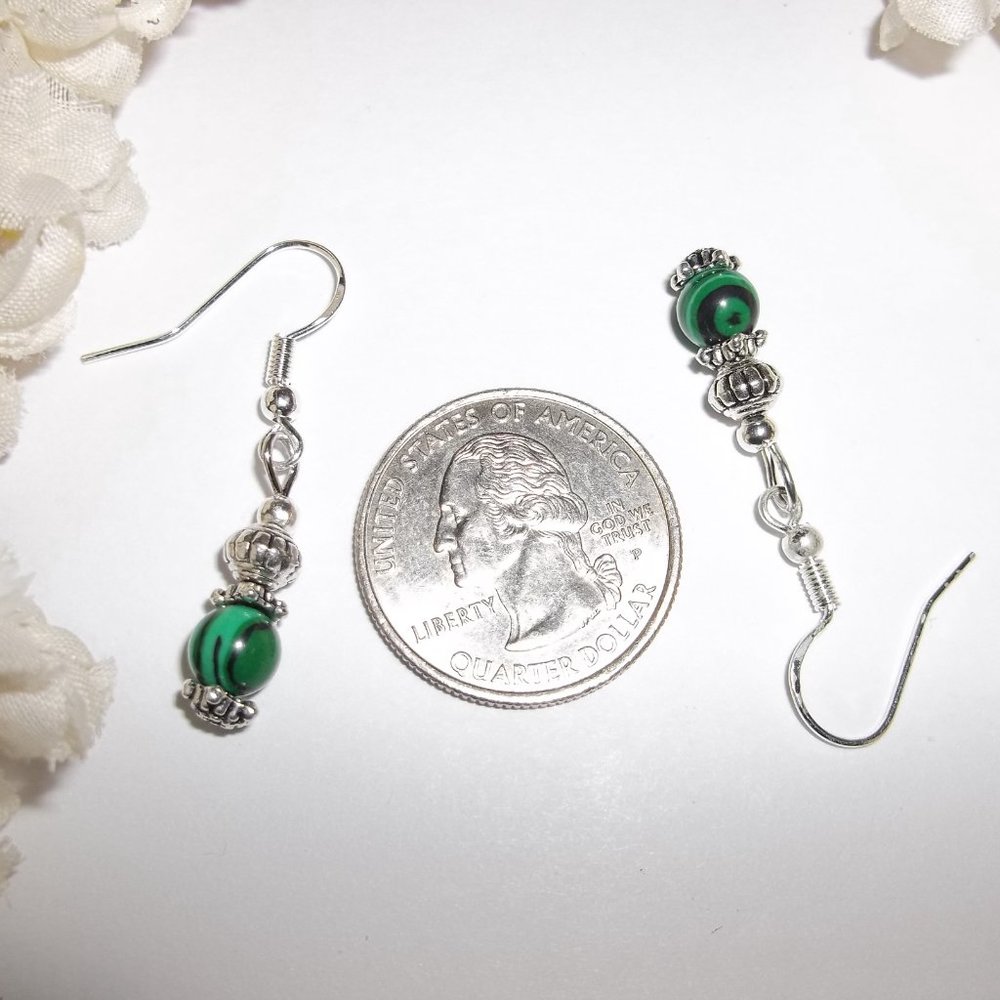 Green Malachite Style Beaded Earrings Small 5516 - Picture 3 of 5